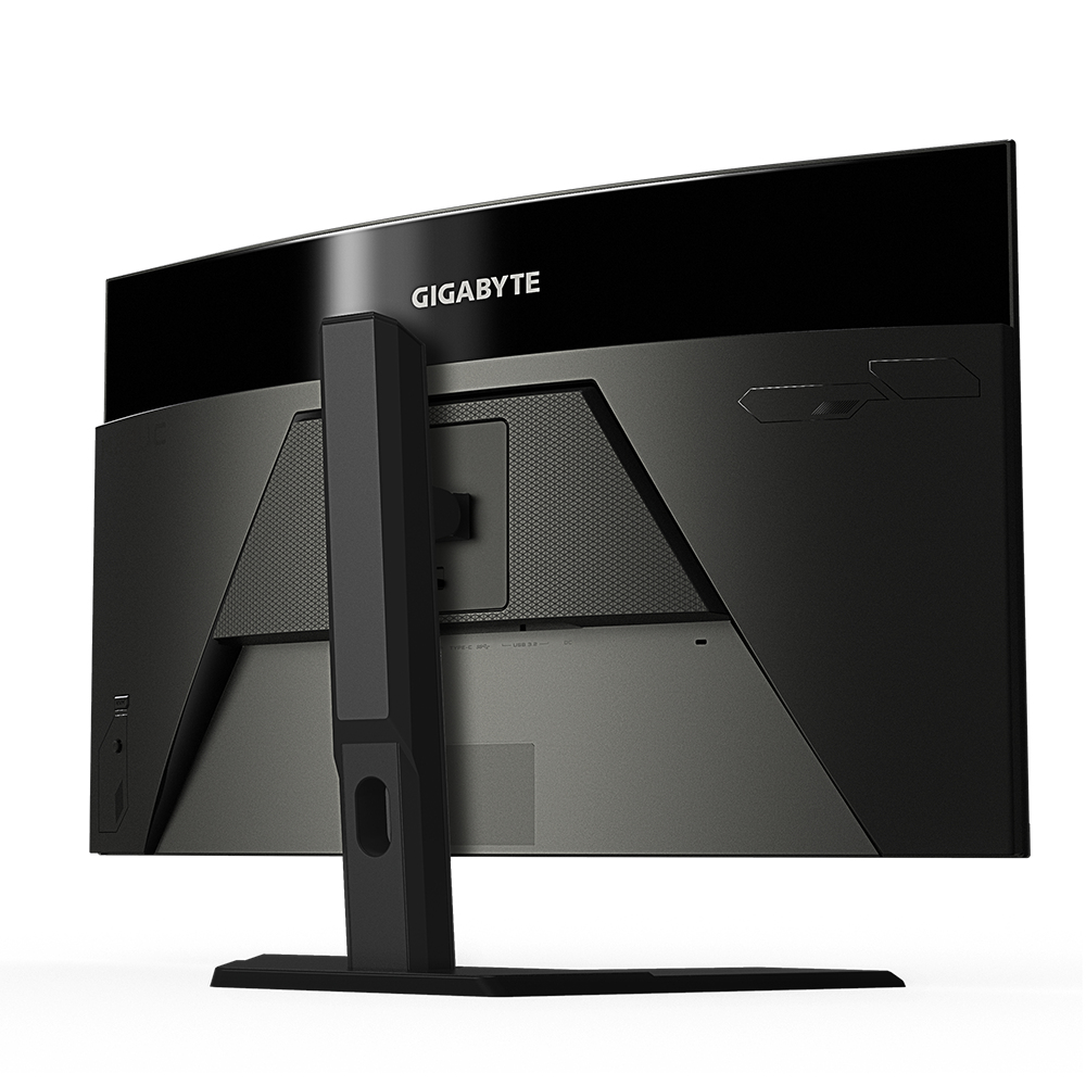 GIGABYTE 31.5 VA MONITOR SPK CUR M32UC - Image 4
